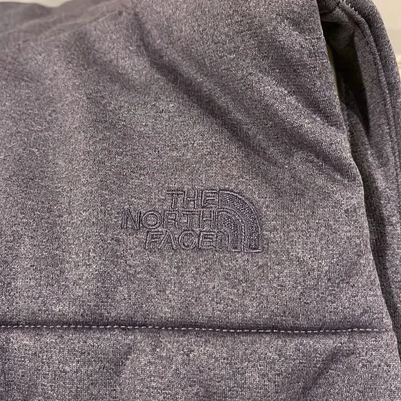 Men or Women Northface Jacket - Picture 4 of 5